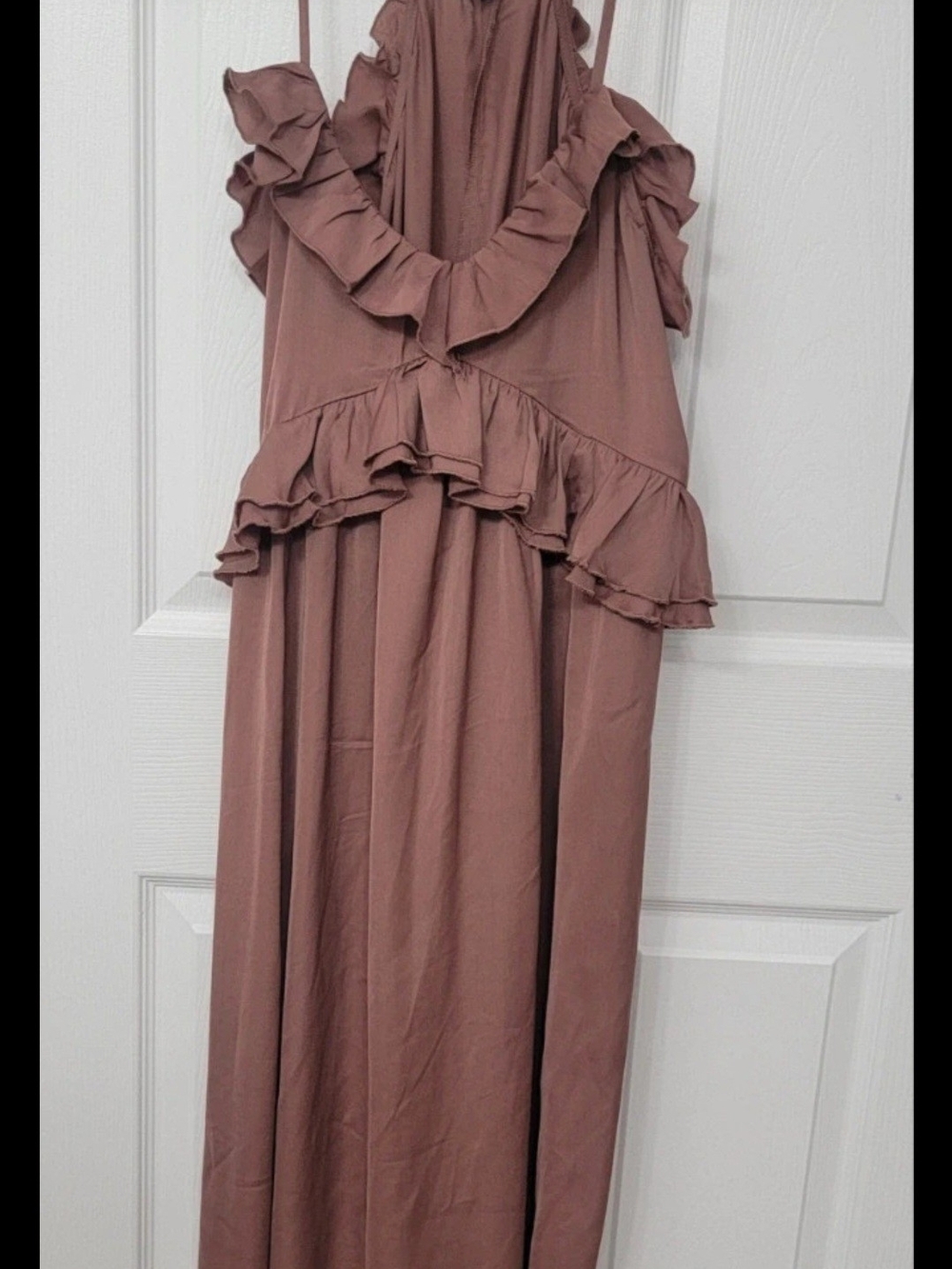 Old Navy Ruffled Sleeveless Maxi Dress in Dusty Mauve